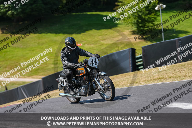cadwell park;cadwell park photographs;cadwell trackday photographs;enduro digital images;event digital images;eventdigitalimages;peter wileman photography;racing digital images;trackday digital images;trackday photos